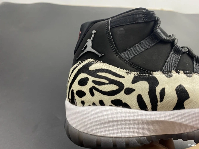 Bmlin shoes ANIMAL JORDAN INSTINCT AIR AR0715-010 11 0723